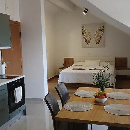 Appartement The Father's House Bol